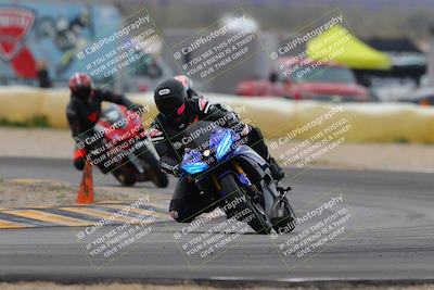 media/Jan-15-2023-SoCal Trackdays (Sun) [[c1237a034a]]/Turn 2 Set 1 (1145am)/